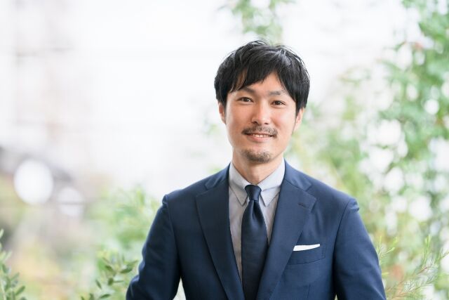 男性